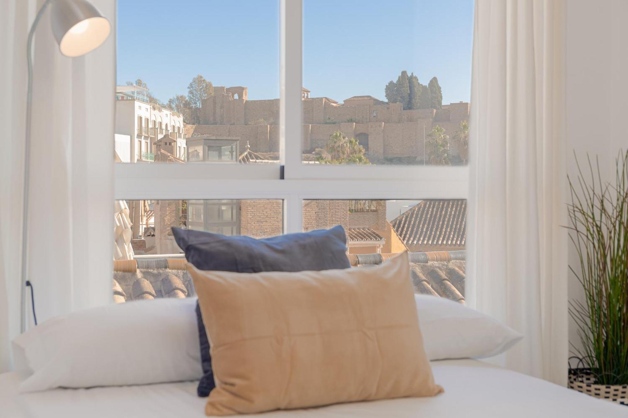 C79 - Fabulous Apartment Alcazaba Views Малага Екстериор снимка